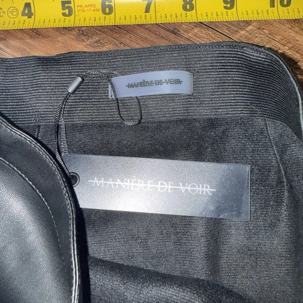 Manière De Voir size black